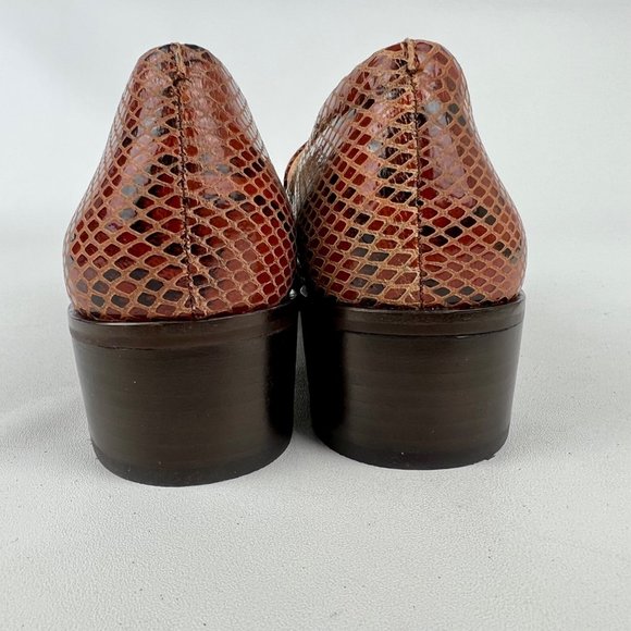 Vince Camuto Womens Satillie Brown Leather Snake Pointed Toe Loafer Shoes size 7 - Picture 4 of 16